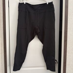 Old Navy Women’s Black Legging Joggers